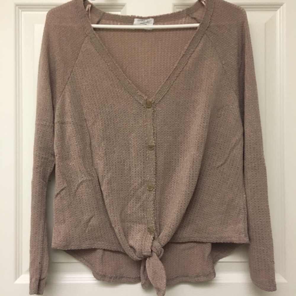 TIE-FRONT BUTTON-DOWN BLOUSE